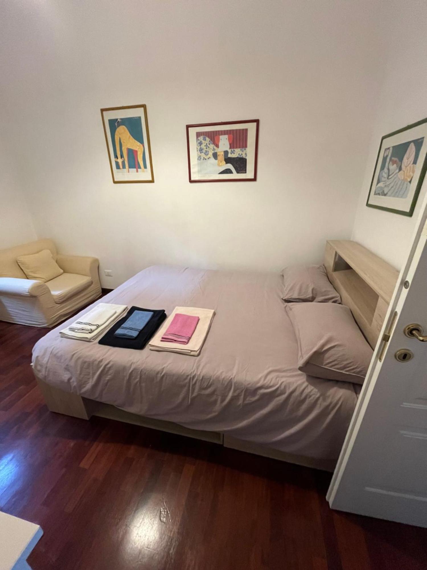 Casa Ale Apartment โรม ภายนอก รูปภาพ