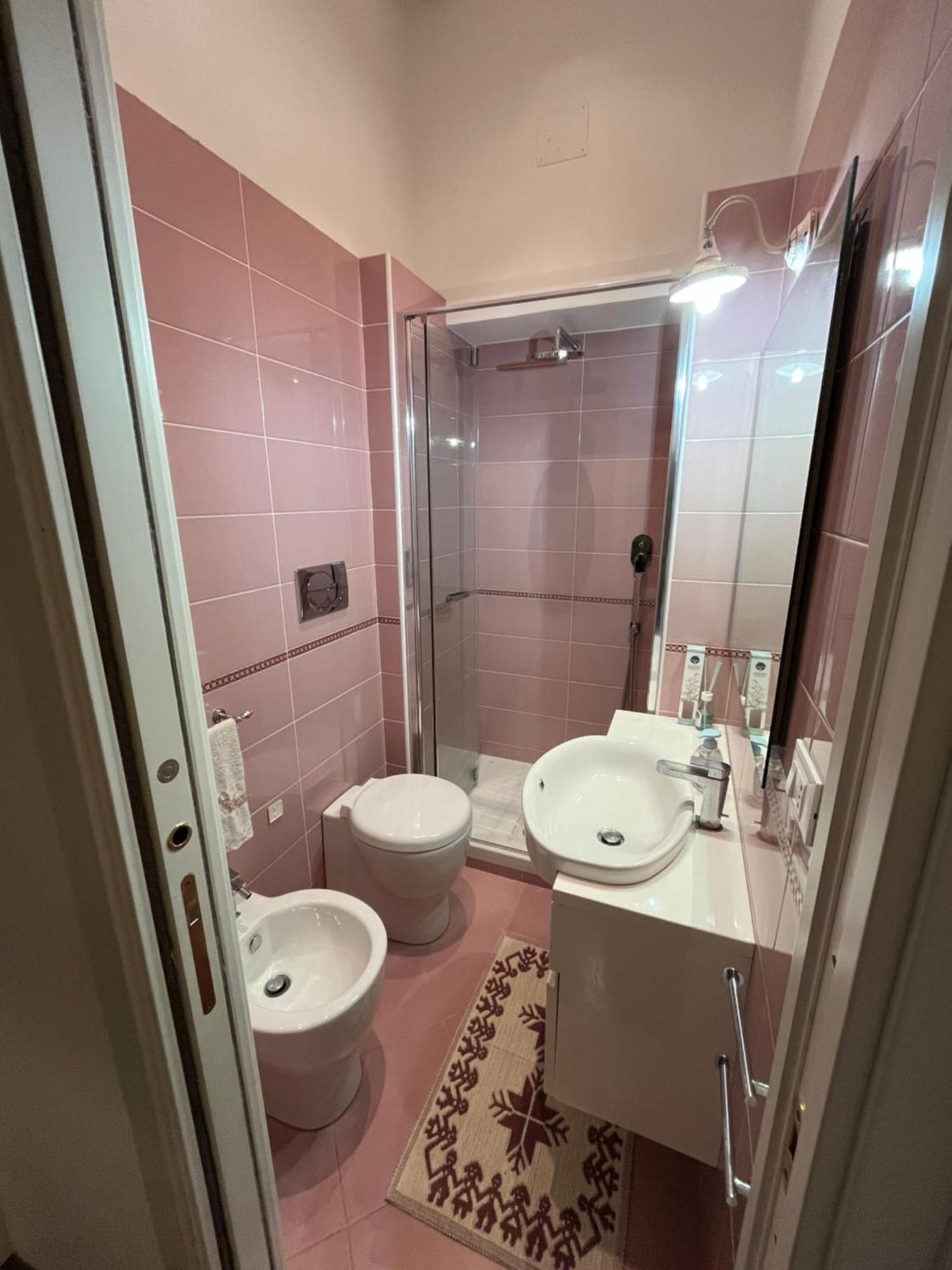 Casa Ale Apartment โรม ภายนอก รูปภาพ
